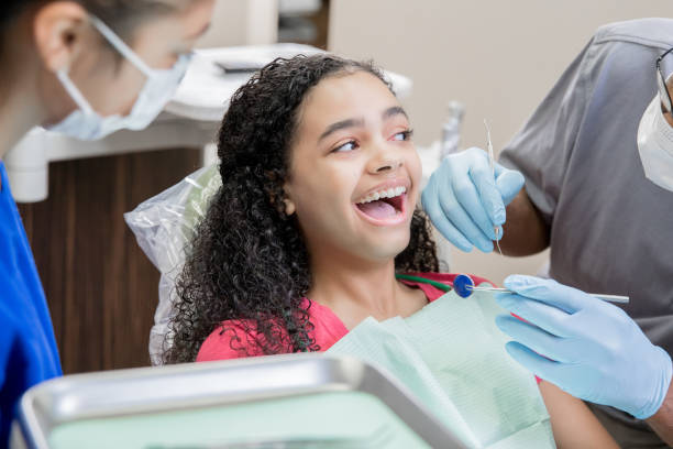 Best Orthodontic Emergency Dentist in Cheshire Village, CT